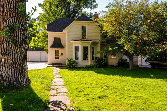 $729,000 | 240 Sherman Avenue, Sheridan, WY 82801