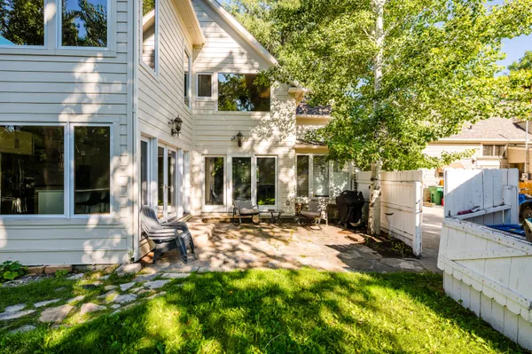 $699,000 | 240 Sherman Avenue, Sheridan, WY 82801