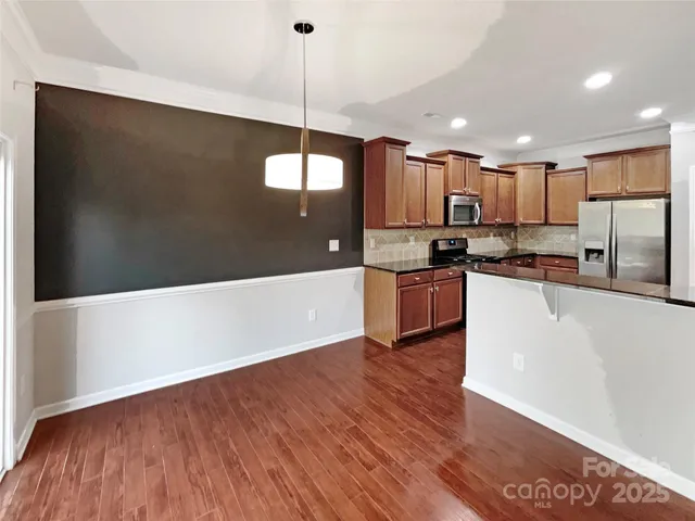 $400,000 | 305 Augustus Lane, Mount Holly, NC 28120