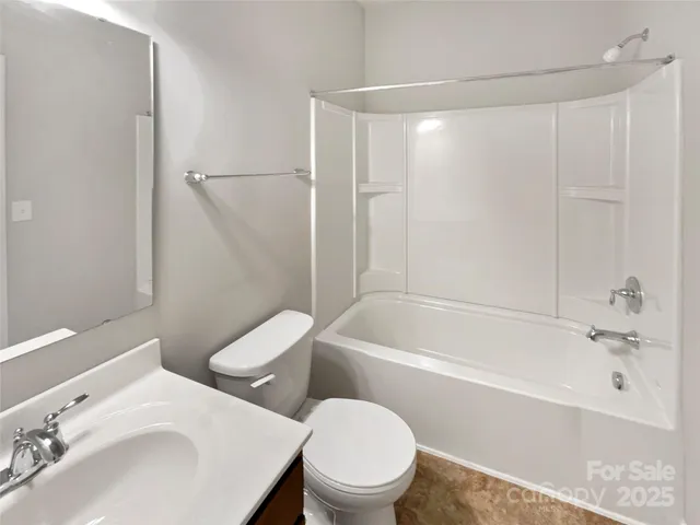 $400,000 | 305 Augustus Lane, Mount Holly, NC 28120