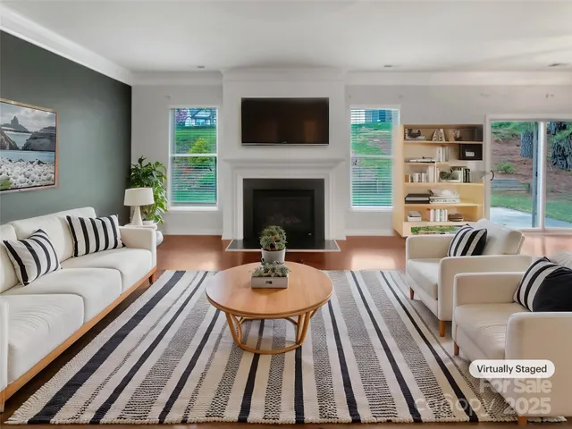 $400,000 | 305 Augustus Lane, Mount Holly, NC 28120