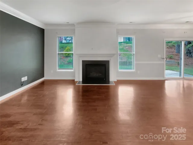 $400,000 | 305 Augustus Lane, Mount Holly, NC 28120