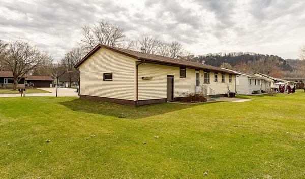 $239,900 | 1052 Pine Grove Lane, Lake City, MN 55041