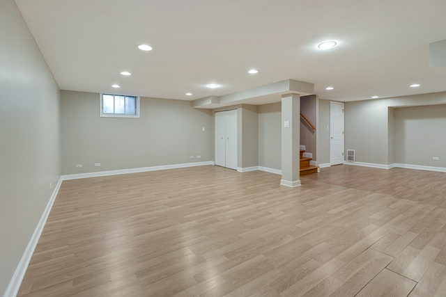 1211 Telegraph Road Lake Forest, IL 60045 - Photo 14 of 21 a view of empty room with wooden floor