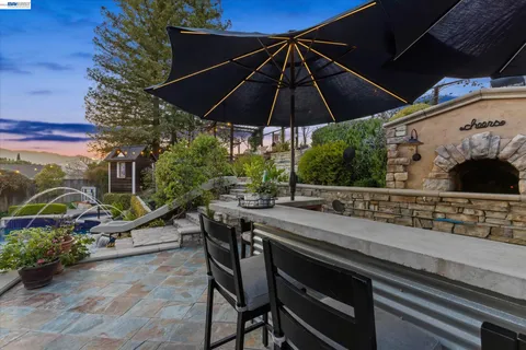 $2,288,000 | 976 Richard Lane, Danville, CA 94526