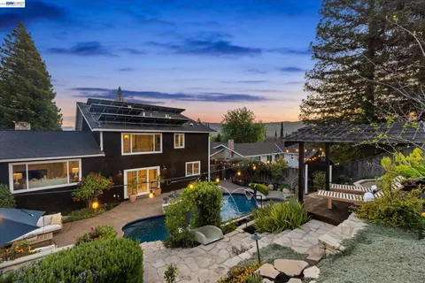 $2,288,000 | 976 Richard Lane, Danville, CA 94526