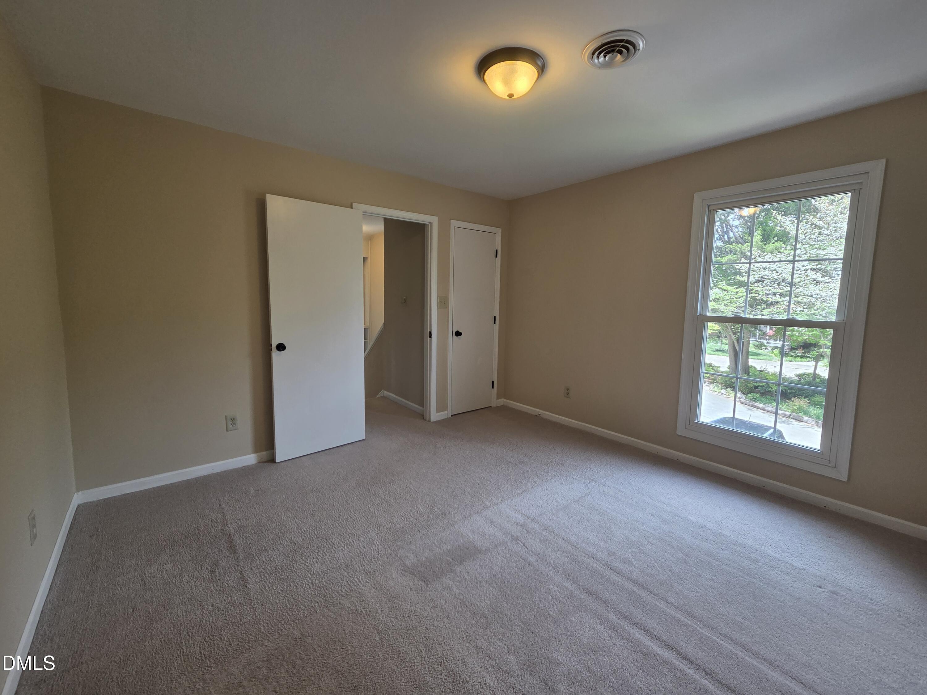 2716 Rue Sans Famille Raleigh, NC 27607 - Photo 17 of 40 20260406_141608