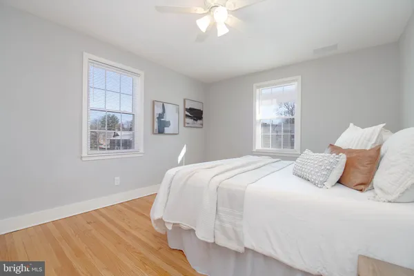 $489,000 | 136 Dumbarton Road, Baltimore, MD 21212
