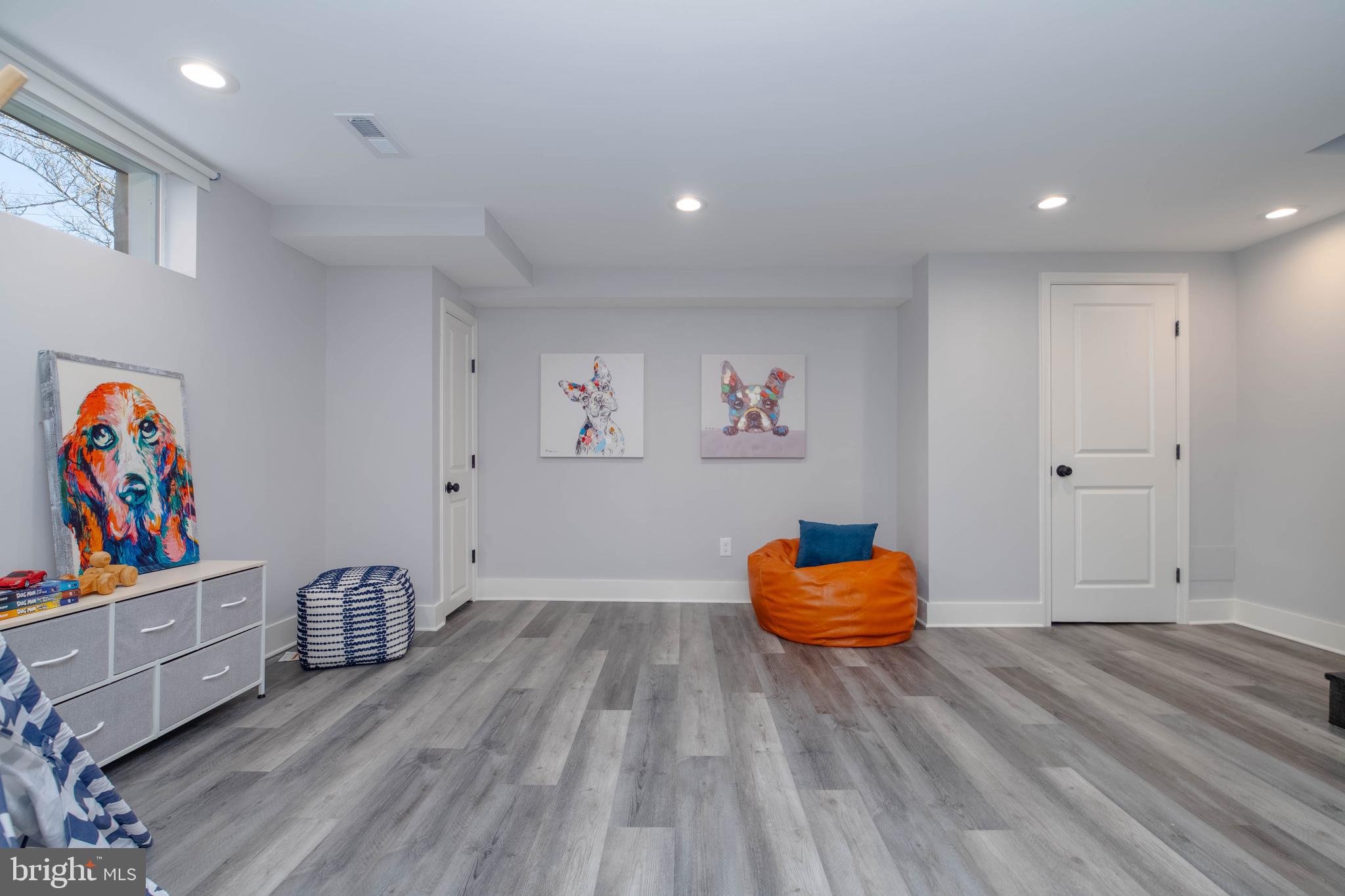 136 Dumbarton Road Baltimore, MD 21212 - Photo 21 of 42 Great recessed lioghting