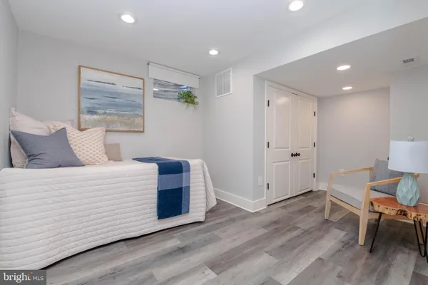 $489,000 | 136 Dumbarton Road, Baltimore, MD 21212