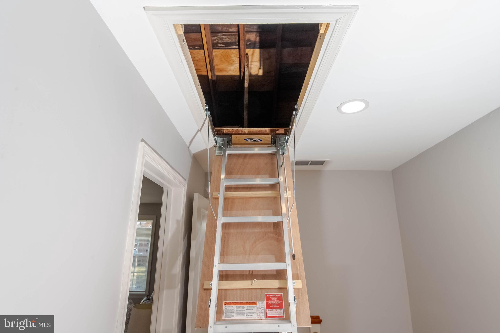 136 Dumbarton Road Baltimore, MD 21212 - Photo 32 of 42 Great accessible attic storage