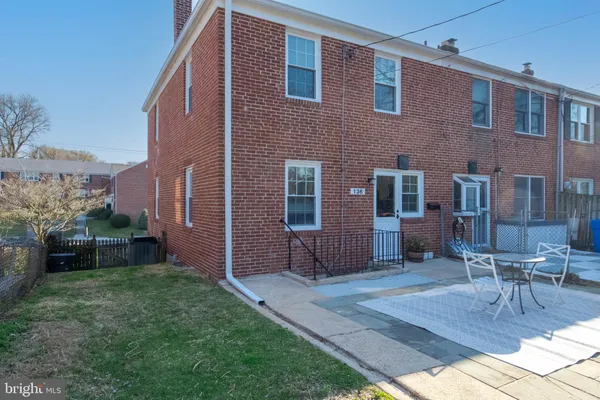 $489,000 | 136 Dumbarton Road, Baltimore, MD 21212