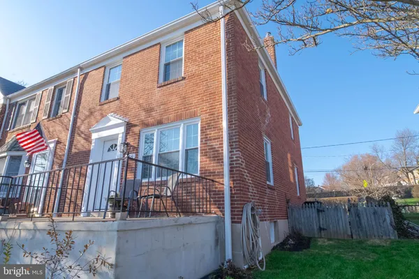 $479,000 | 136 Dumbarton Road, Baltimore, MD 21212