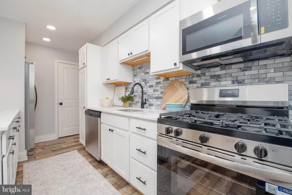 $489,000 | 136 Dumbarton Road, Baltimore, MD 21212