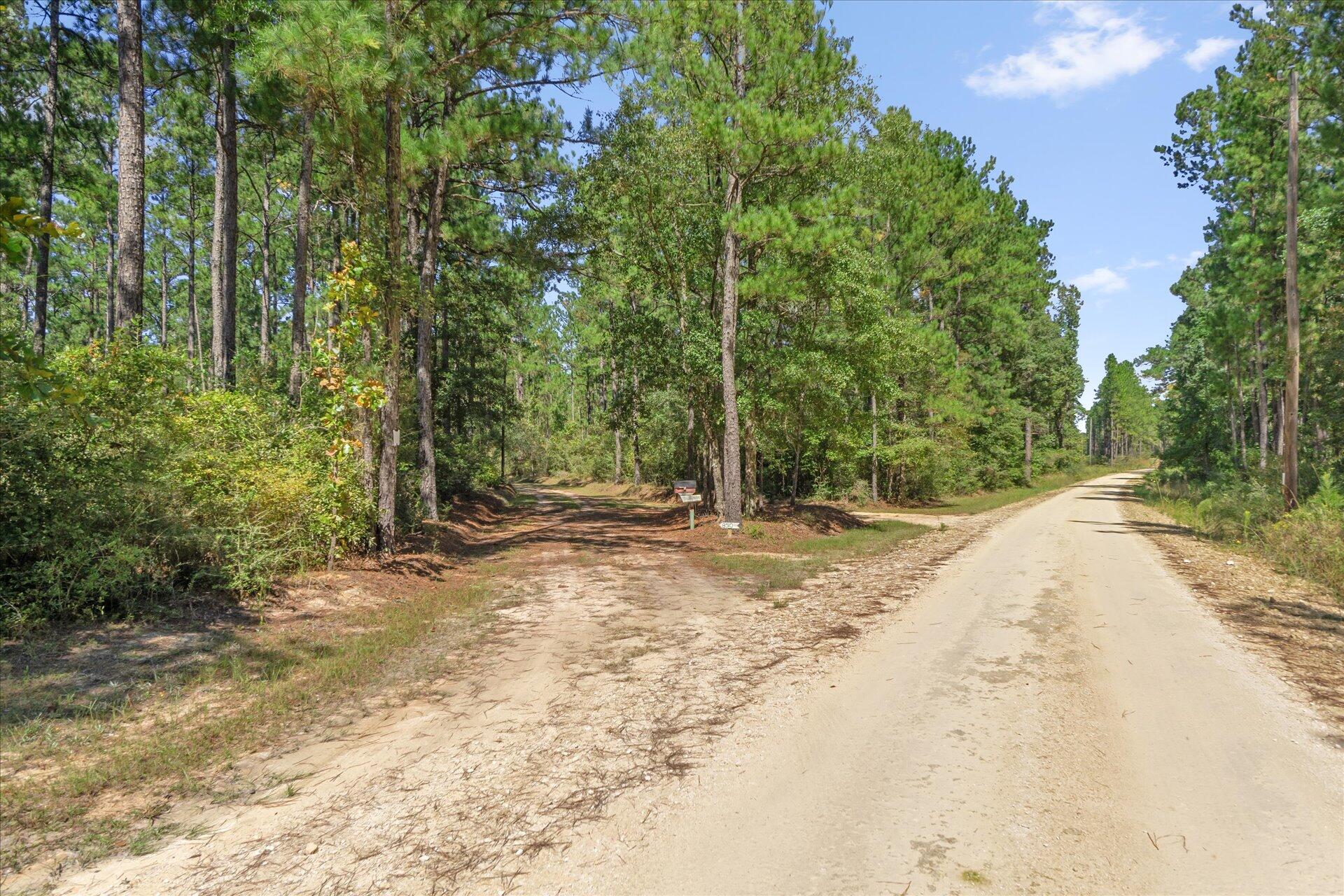 01-8510 Rock Hill Rd-0001