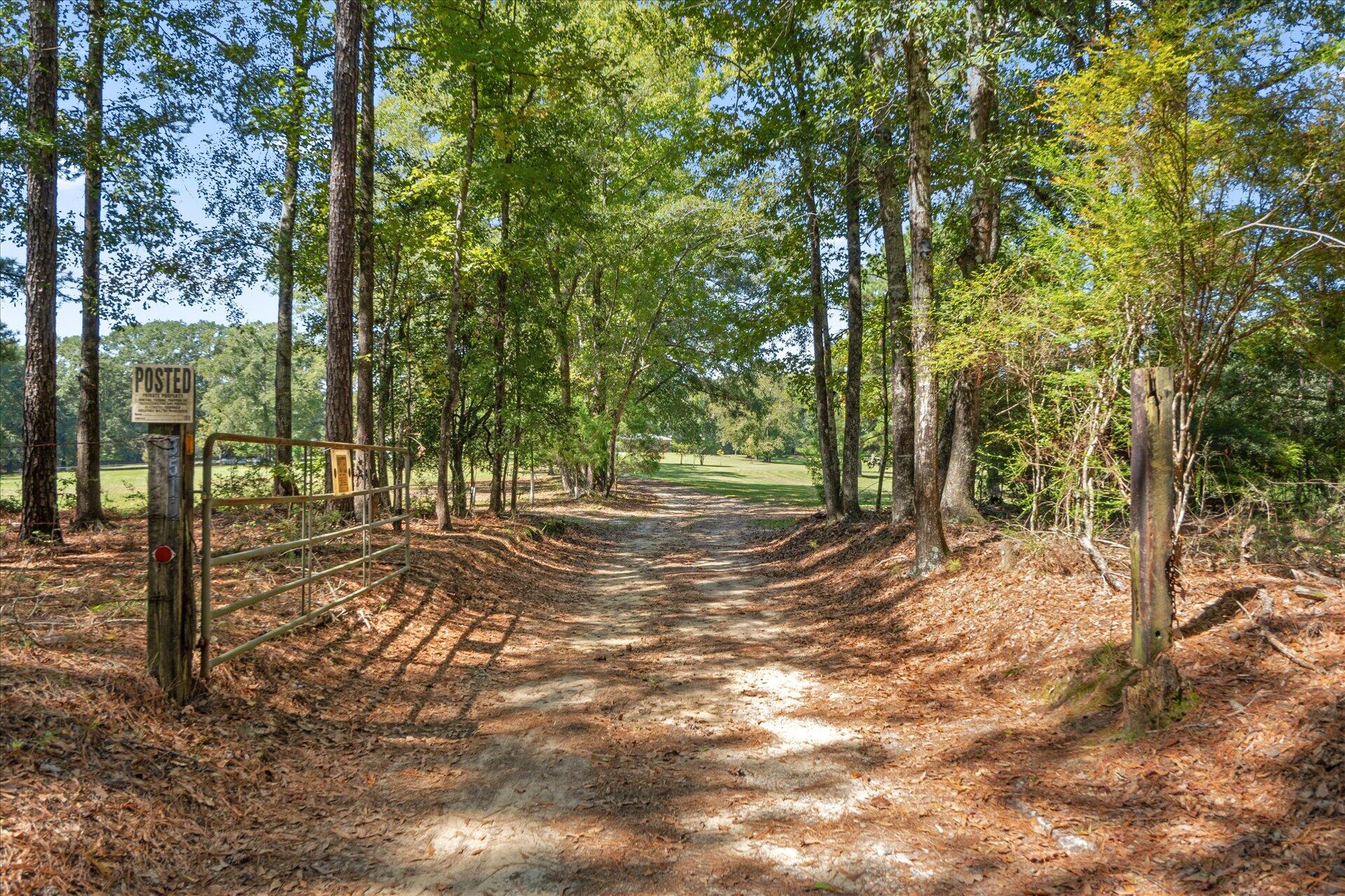02-8510 Rock Hill Rd-0002