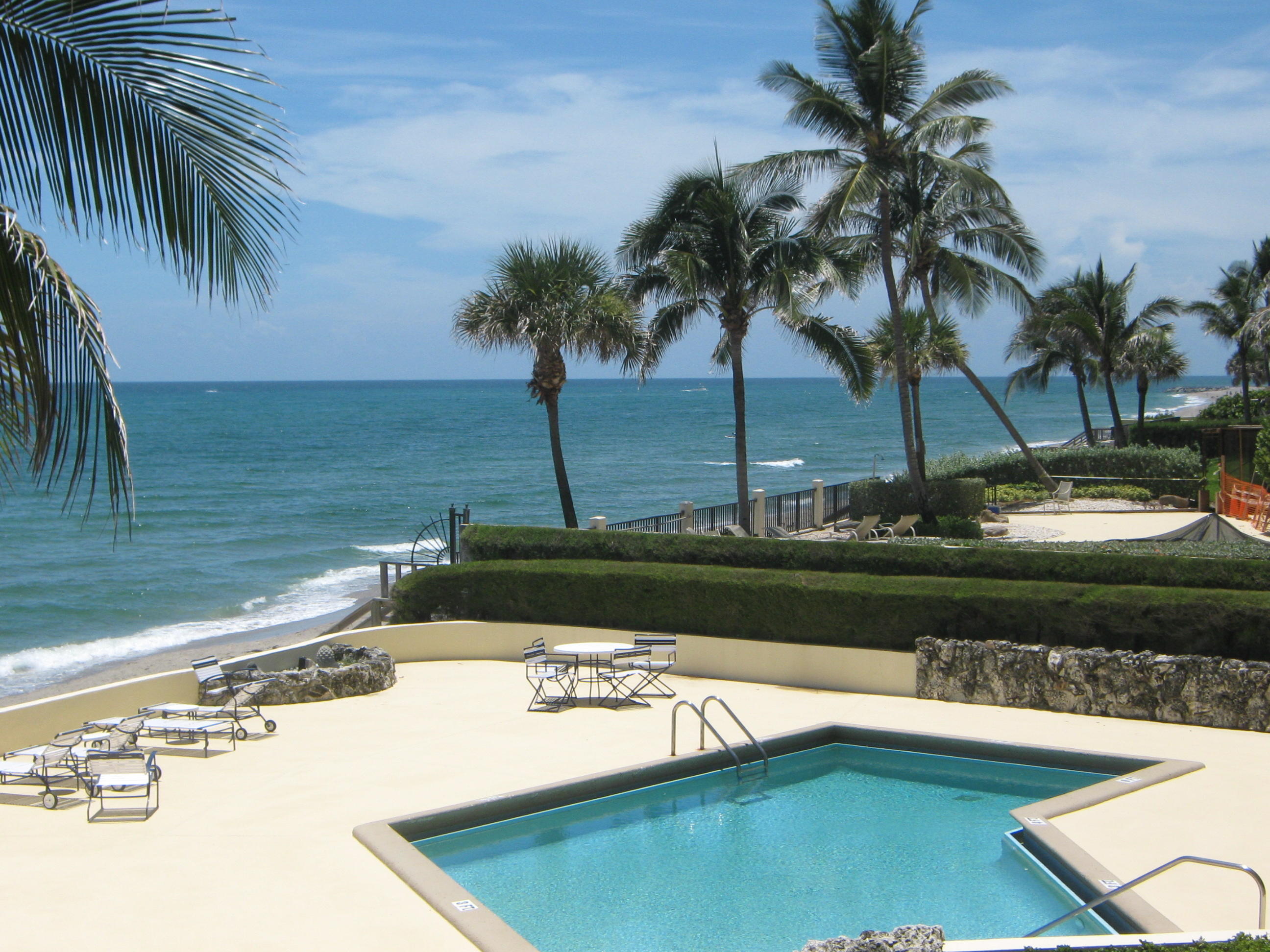 200 South Beach Road, Unit 102 Tequesta, FL 33469 - Photo 27 of 33 023