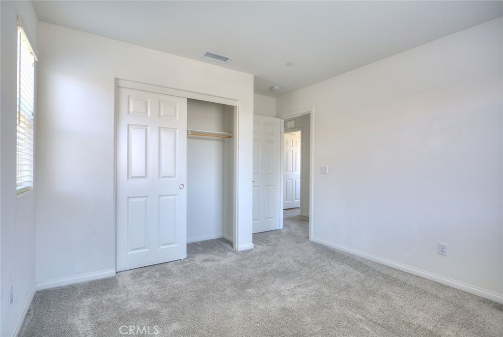 202 Bonita Lane Rialto, CA 92376 - Photo 32 of 43
