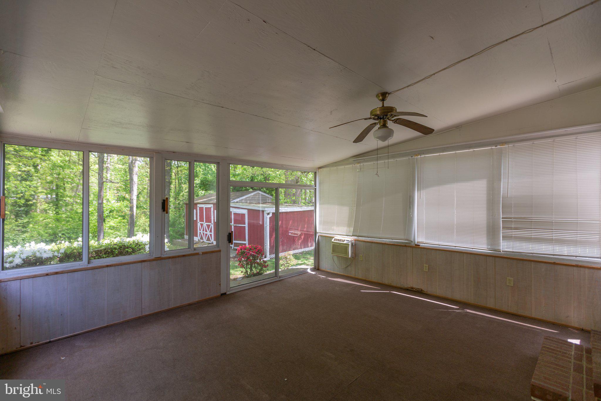 32 Pendleton Road Fredericksburg, VA 22405 - Photo 33 of 58 Covered porch