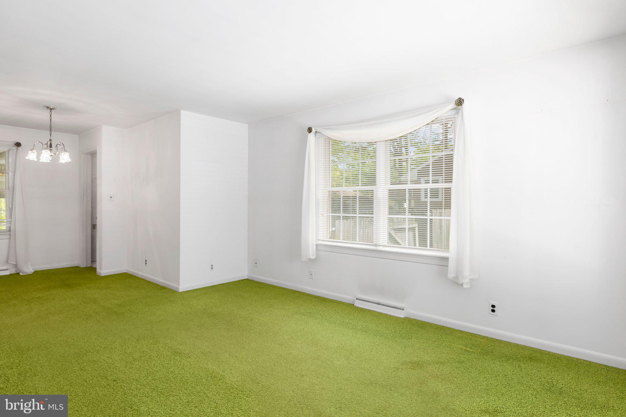 32 Pendleton Road Fredericksburg, VA 22405 - Photo 4 of 58 Wood floors under carpet