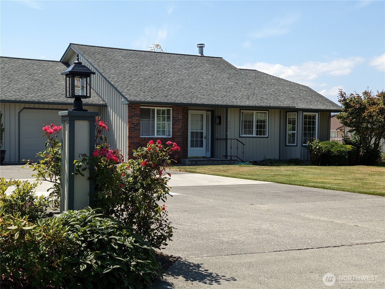 573 West Minstrel Road Sequim, WA 98382 - Photo 2 of 29 Gallery Image 2