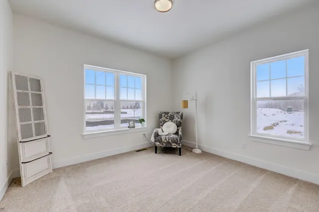 $549,900 | 847 Stirling Drive, Unit BLDG 23 45, Oconomowoc, WI 53066