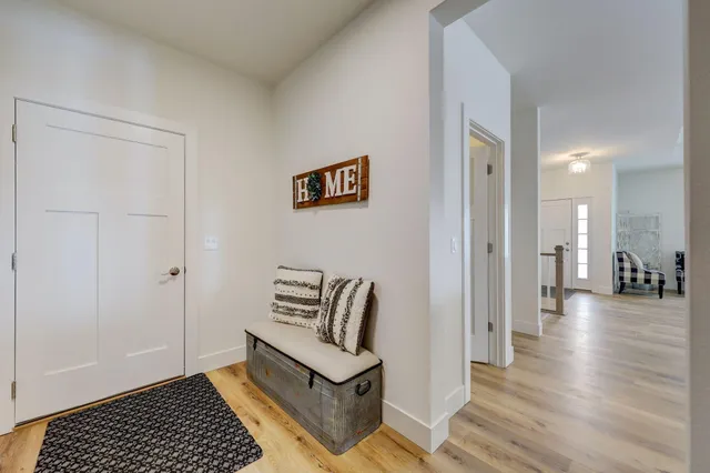 $549,900 | 847 Stirling Drive, Unit BLDG 23 45, Oconomowoc, WI 53066