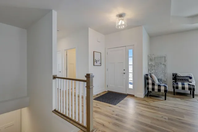 $549,900 | 847 Stirling Drive, Unit BLDG 23 45, Oconomowoc, WI 53066