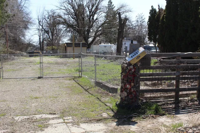 $99,900 | 449 East Commercial Street, Weiser, ID 83672