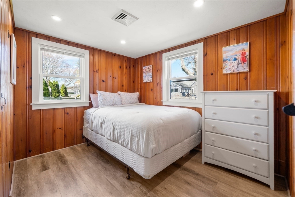 104 Hartford Road Marshfield, MA 02050 - Photo 19 of 37