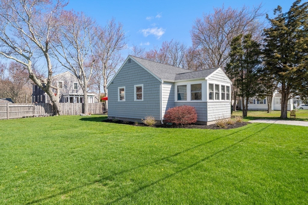 104 Hartford Road Marshfield, MA 02050 - Photo 20 of 37