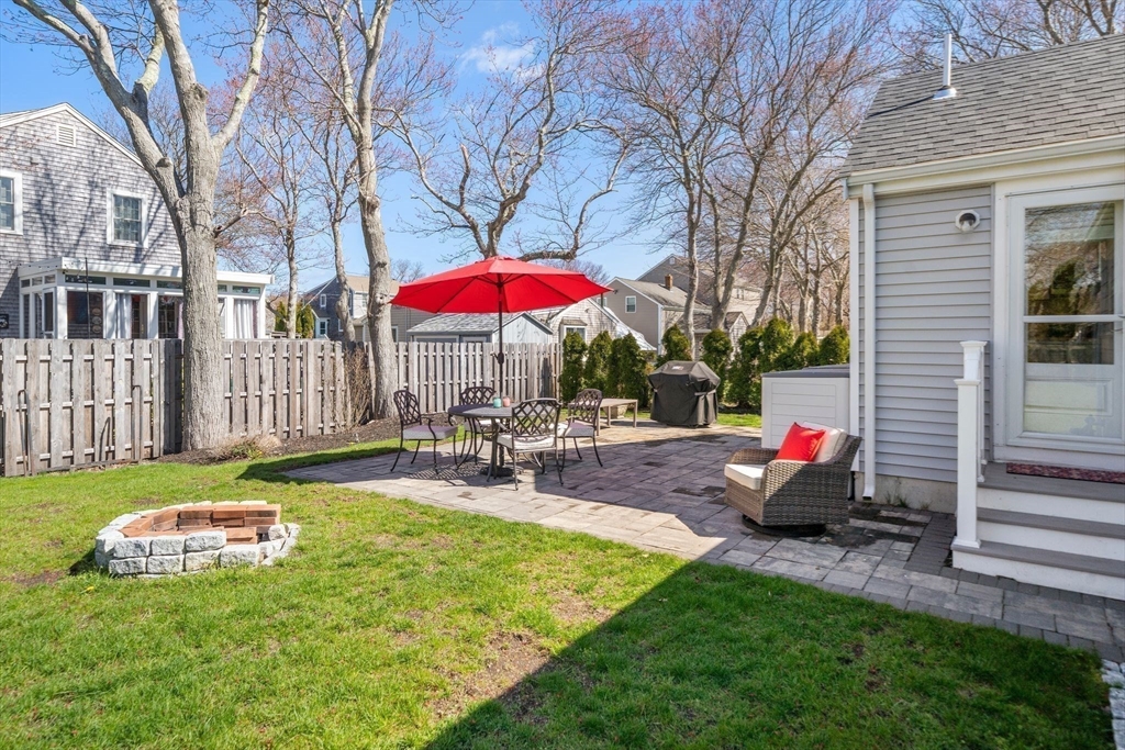 104 Hartford Road Marshfield, MA 02050 - Photo 23 of 37