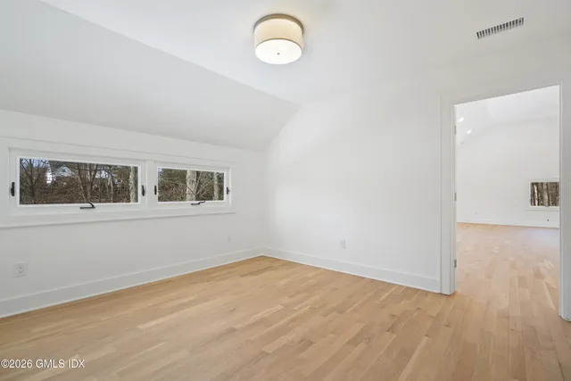 $3,195,000 | 403 Stanwich Road, Greenwich, CT 06830