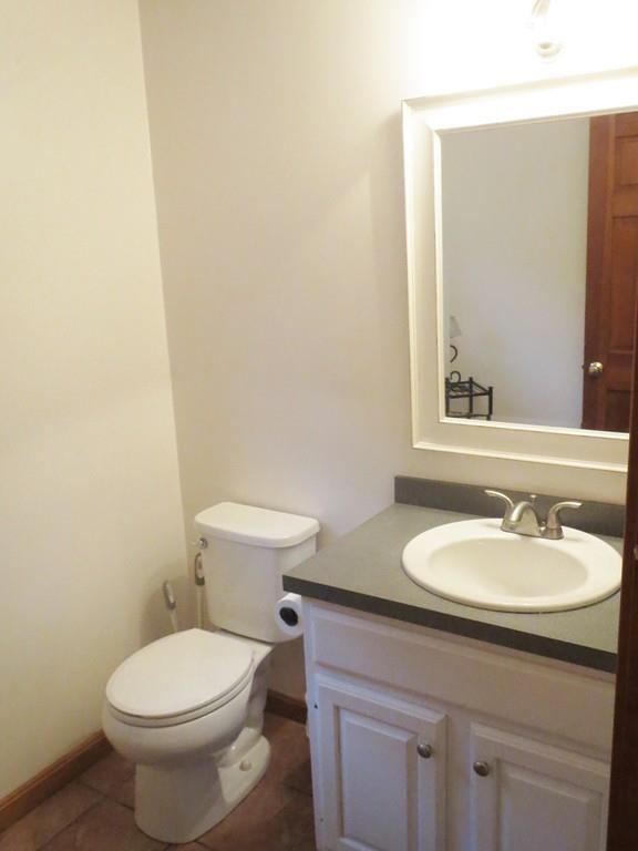 17 Wadsworth Farm Road Franklin, MA 02038 - Photo 11 of 22 Gallery Image 11