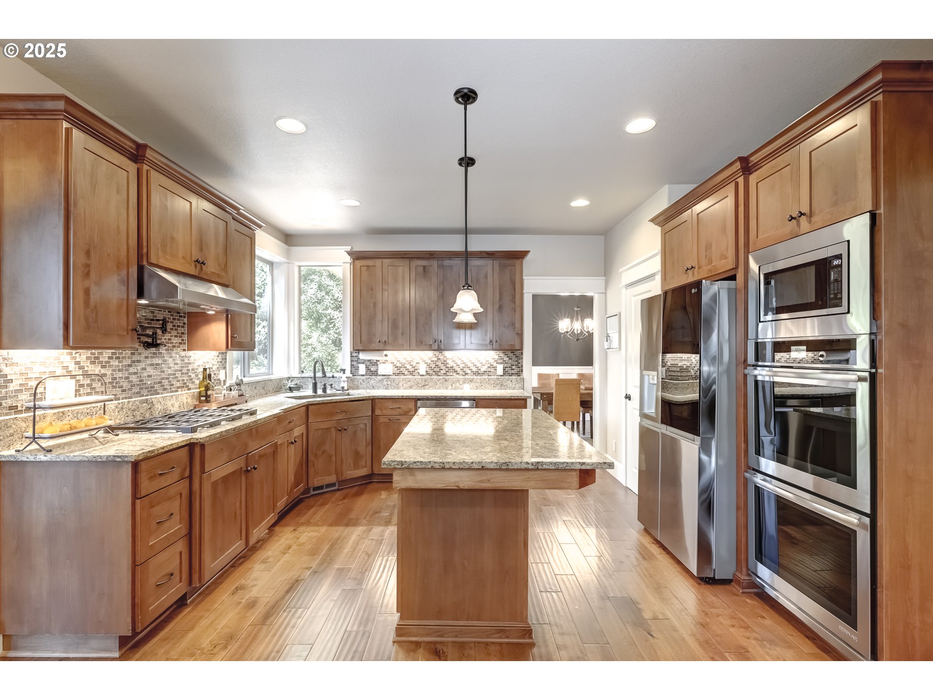 9361 Northwest Murlea Lane Portland, OR 97229 - Photo 11 of 40