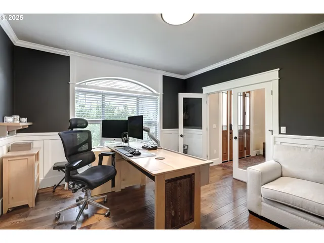 $958,900 | 9361 Northwest Murlea Lane, Portland, OR 97229