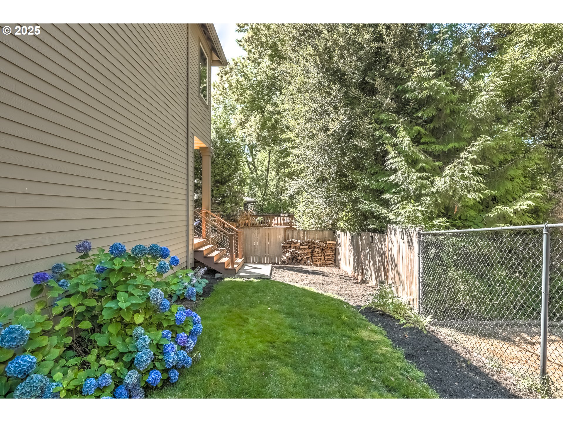 9361 Northwest Murlea Lane Portland, OR 97229 - Photo 38 of 40