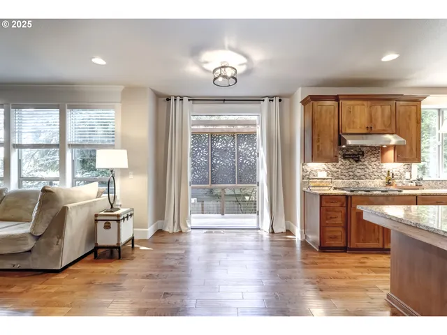$958,900 | 9361 Northwest Murlea Lane, Portland, OR 97229