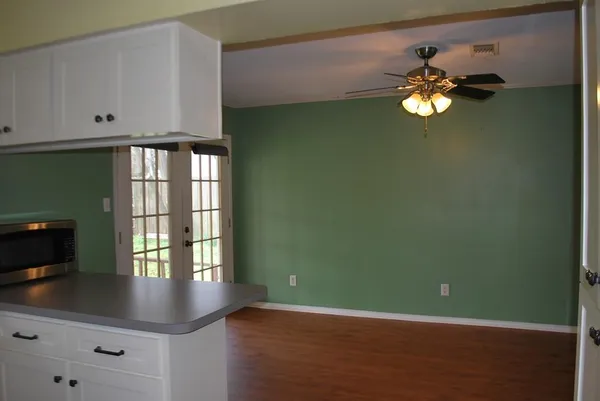 $189,900 | 2604 West Johnson Street, Denison, TX 75020