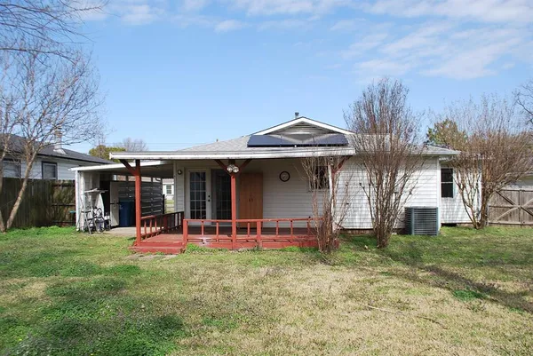 $189,900 | 2604 West Johnson Street, Denison, TX 75020