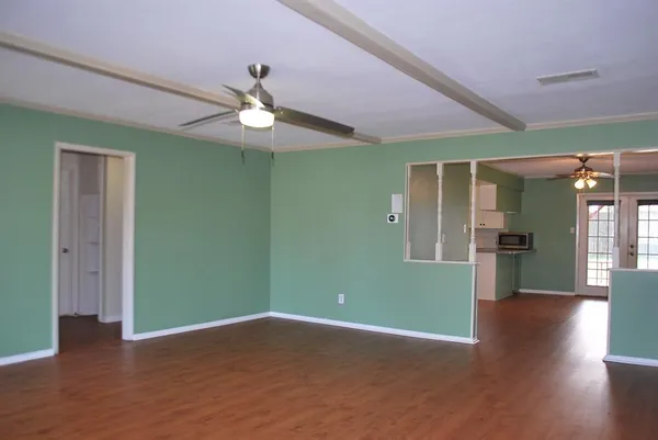 $189,900 | 2604 West Johnson Street, Denison, TX 75020