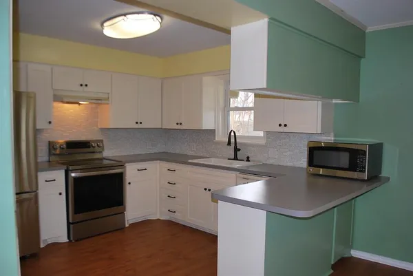 $189,900 | 2604 West Johnson Street, Denison, TX 75020