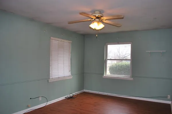 $189,900 | 2604 West Johnson Street, Denison, TX 75020