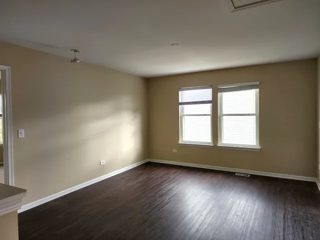 $335,000 | 570 Collier Drive, Antioch, IL 60002