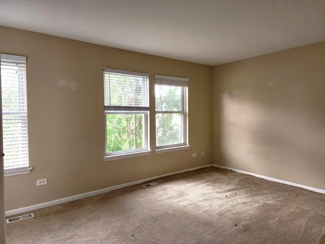 $335,000 | 570 Collier Drive, Antioch, IL 60002