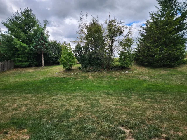 $335,000 | 570 Collier Drive, Antioch, IL 60002