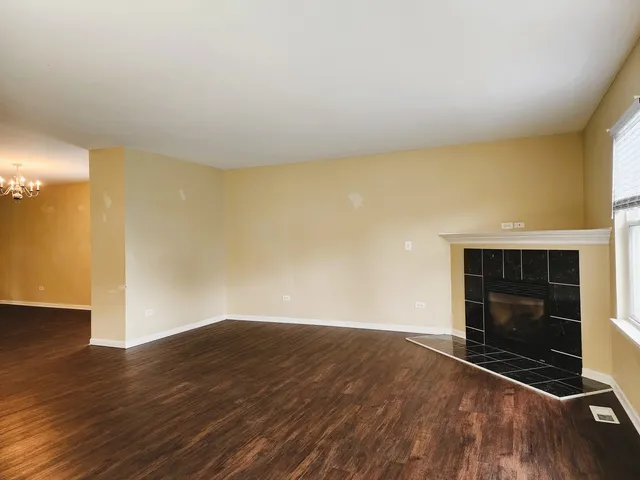 $335,000 | 570 Collier Drive, Antioch, IL 60002