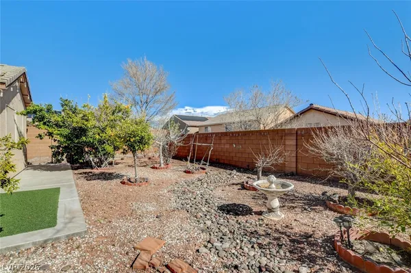 $3,000 | 7116 Boomer Beach Street, Las Vegas, NV 89166
