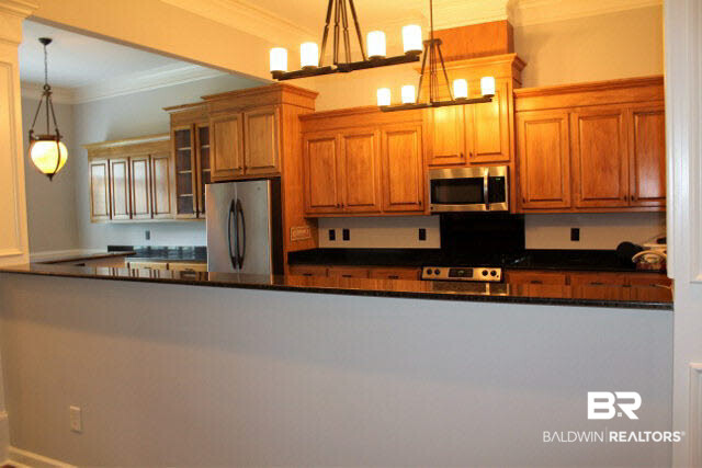 8643 Pine Run Daphne, AL 36527 - Photo 11 of 45 Kitchen