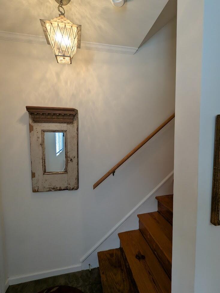 21 Hester Street, Unit 8 Charleston, SC 29403 - Photo 20 of 64 Downstairs landing